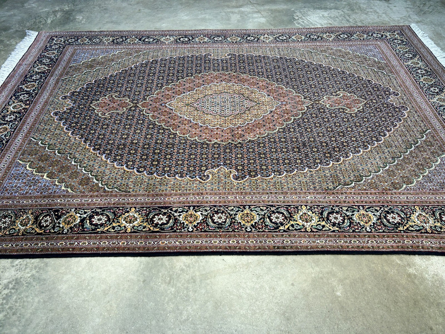 6'8"x9'8" Fine Hand-Knotted Wool & Silk Oriental Tabrize Rug - Area Carpet