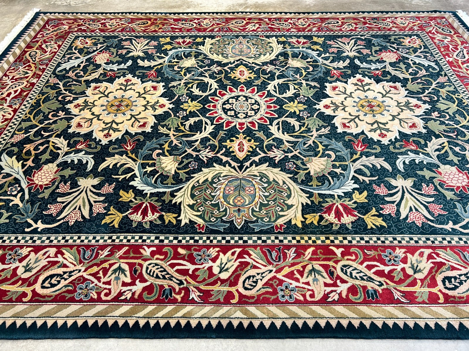 9'x12' Hand-Knotted 100% Wool Pile Oriental Rug