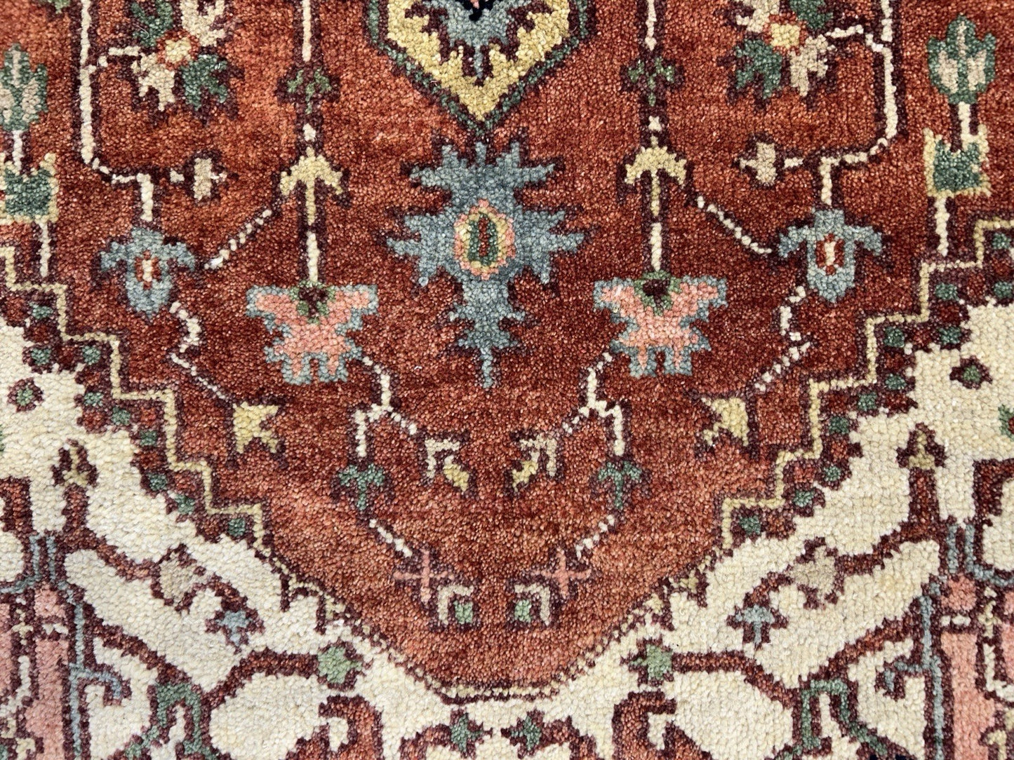 3’x5’1” Hand-Knotted 100% Wool Indoserapi Area Rug - Carpet