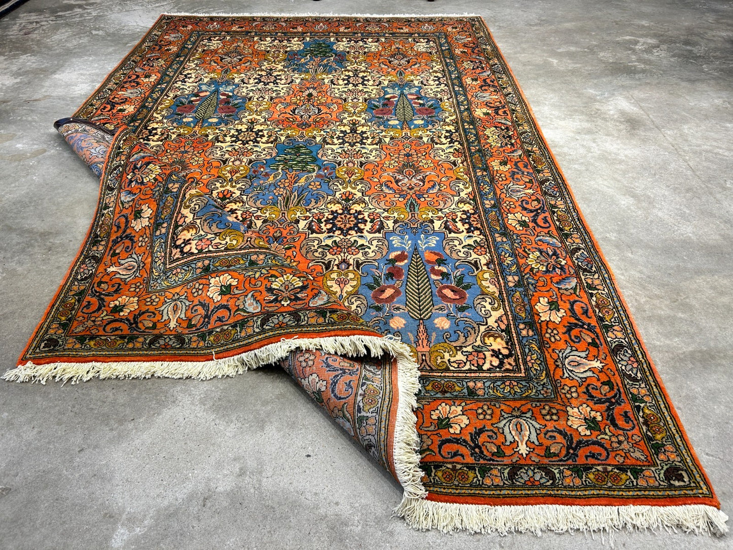 6'7"x10'5" Hand-Knotted 100% Lamb Wool Bakhtiarie Carpet - Area Rug
