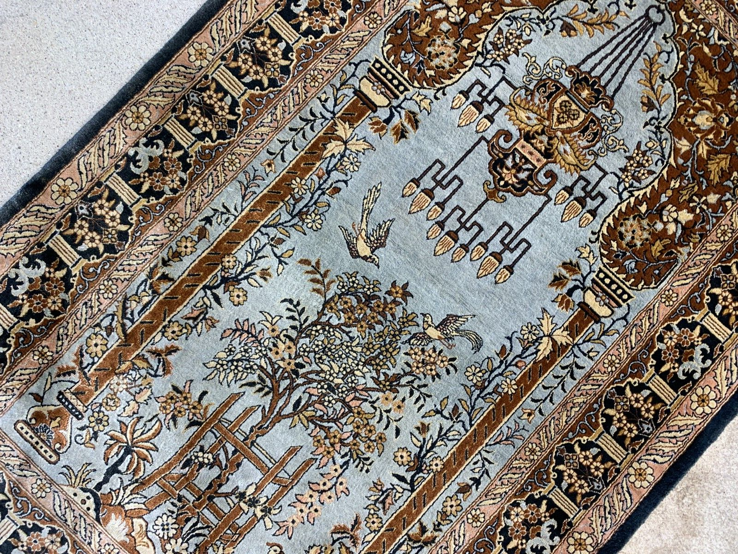 2'7"x4'1" Hand-Knotted 100% Silk Prayer Rug - Area Rug