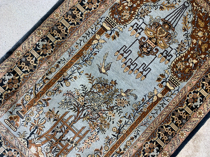 2'7"x4'1" Hand-Knotted 100% Silk Prayer Rug - Area Rug