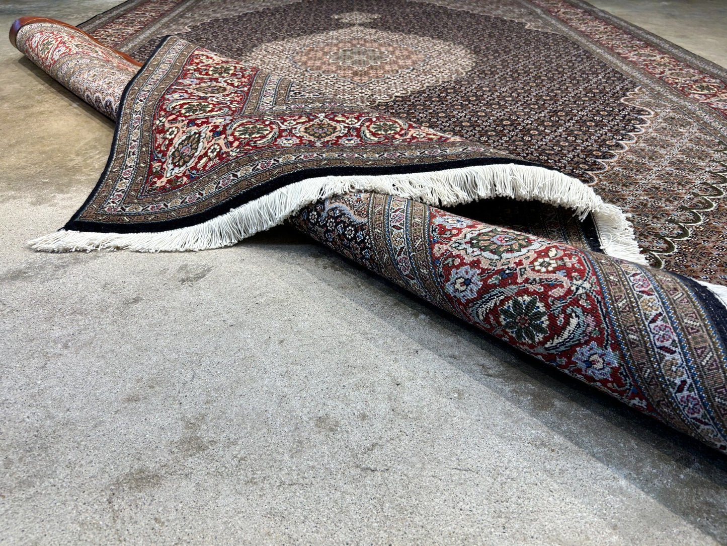 6'7"x9'10" Fine Hand-Knotted Wool & Silk Blend Tabrize Mahi Carpet - Area Rug