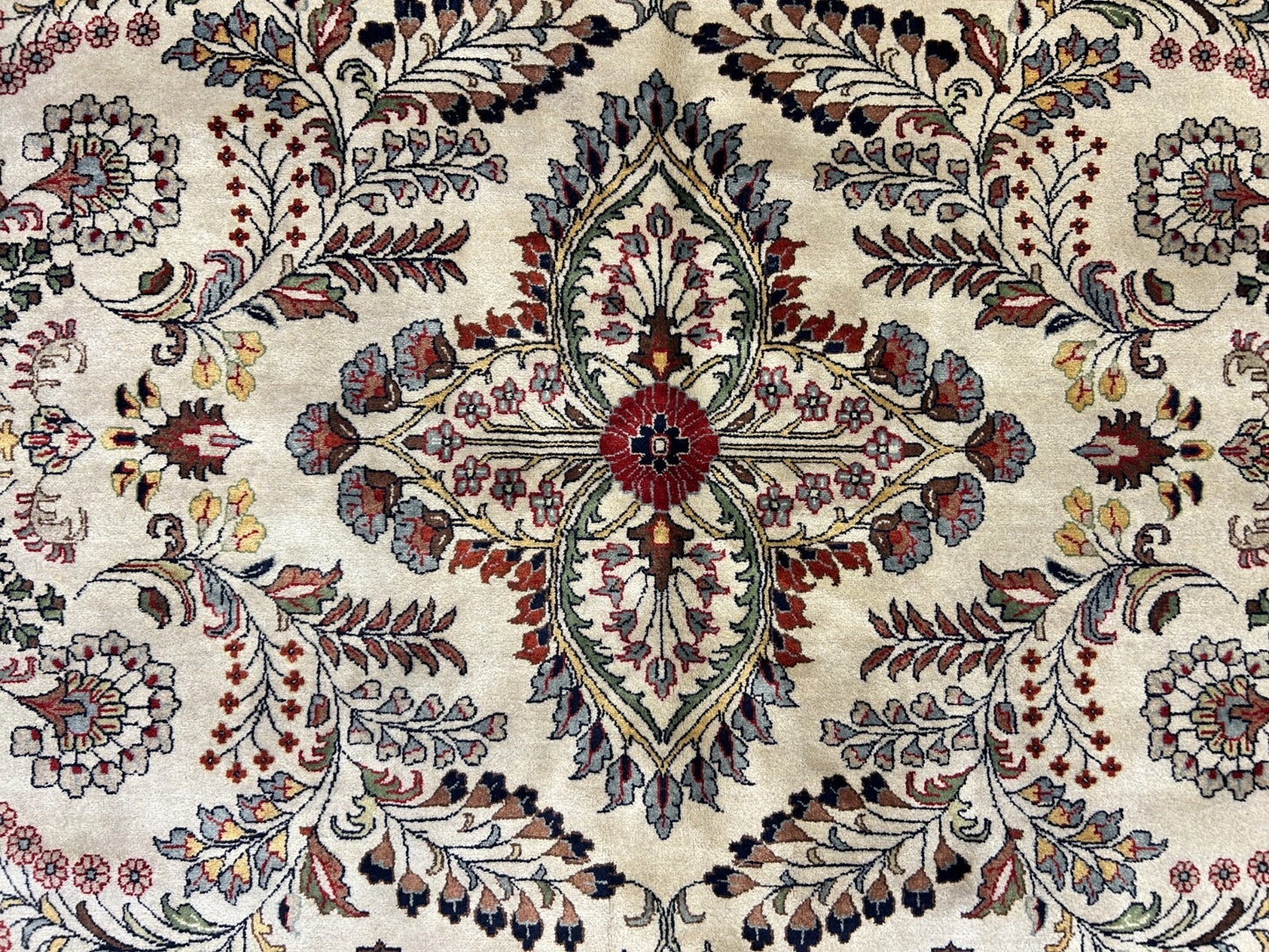 8'8"x11'8" Hand-Knotted 100% Lamb Wool Sarouke Design Carpet - Area Rug