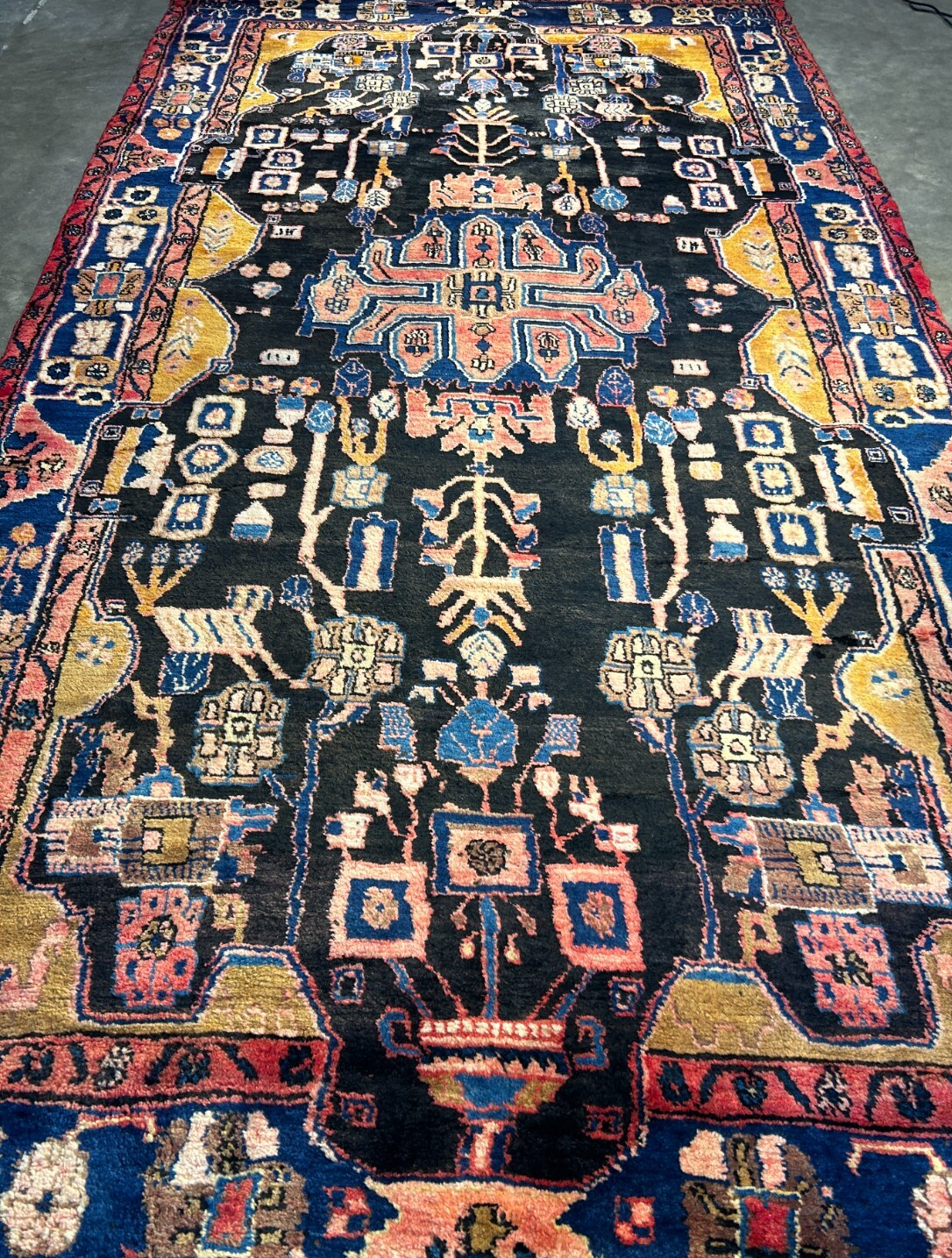 5'4" x 10'7" Hand-Knotted 100% Wool Pile Nahavande Area Rug - Carpet