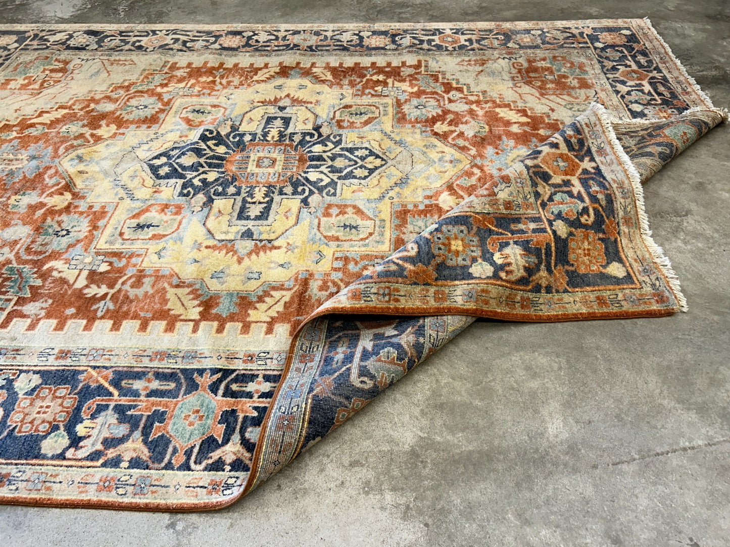 9'x12' Hand-Knotted 100% Lamb Wool Serapie Design Carpet - Area Rug