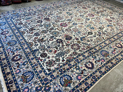 10'5"x13'8" Hand-Knotted 100% Wool Pile All-over Kashane Rug