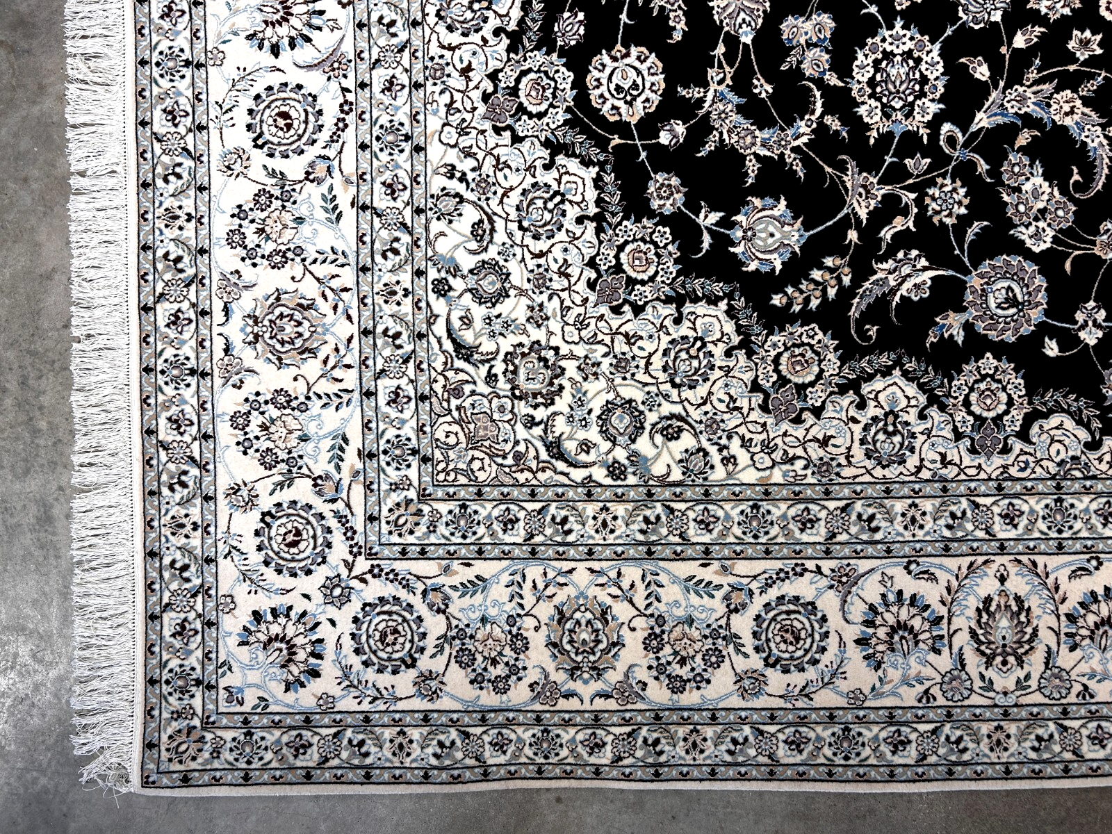  8'3"x11'10'' Very Fine Silk & Wool Habibian Naine Area Rug - Area Carpet