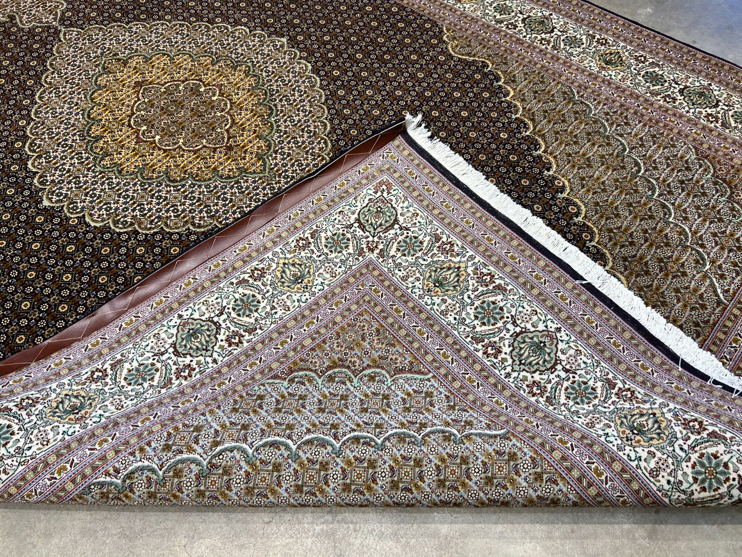 6'10"x10'5" Fine Hand-Knotted Wool & Silk Blend Tabrize Mahi Carpet - Area Rug