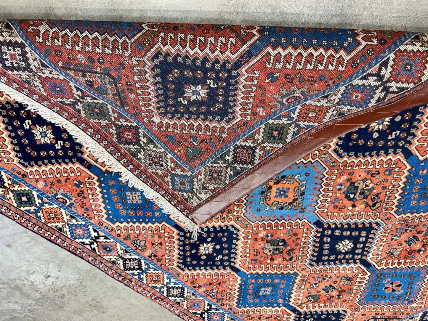 2'4"x4'9" Hand-Knotted 100% Wool Pile Yalamehe Rug