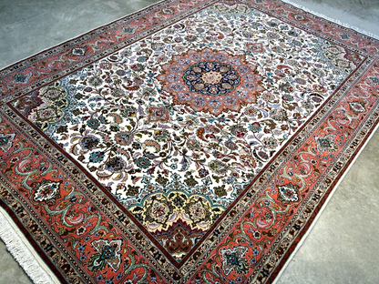 7'0"x10'8" Fine Hand-Knotted Wool & Silk Blend Tabrize Carpet - Area Rug