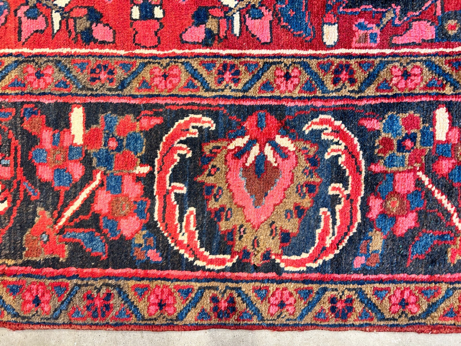 8'2"x11'6" Hand-Knotted 100% Wool Pile Herize Rug