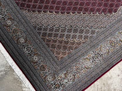 8'4"x11'6" Hand-Knotted Silk & Wool Tabrize Fish Style Area Rug - Carpet