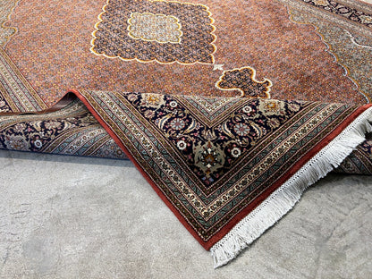 6'8"x10'1" Fine Hand-Knotted Wool & Silk Blend Tabrize Mahi Carpet - Area Rug