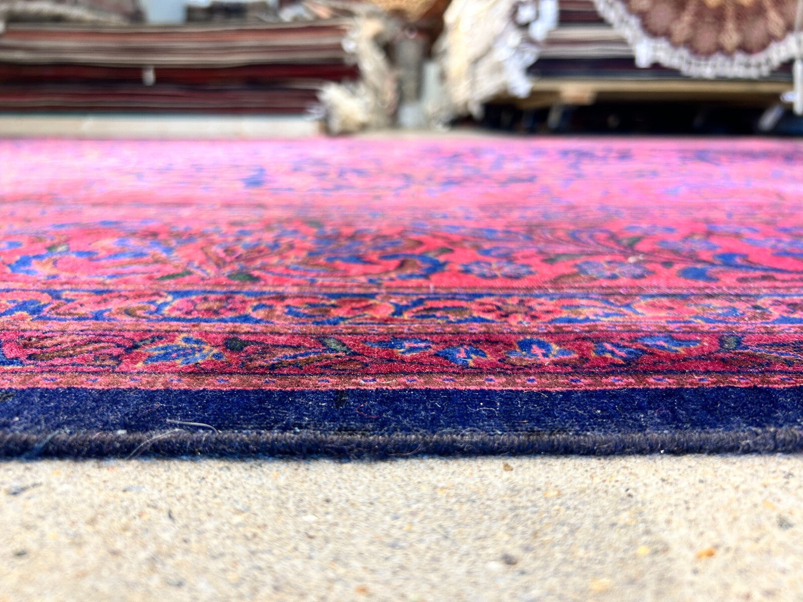 Collector Antique 8'6"x12' Extra Fine Hand-Knotted Wool Kashane Rug