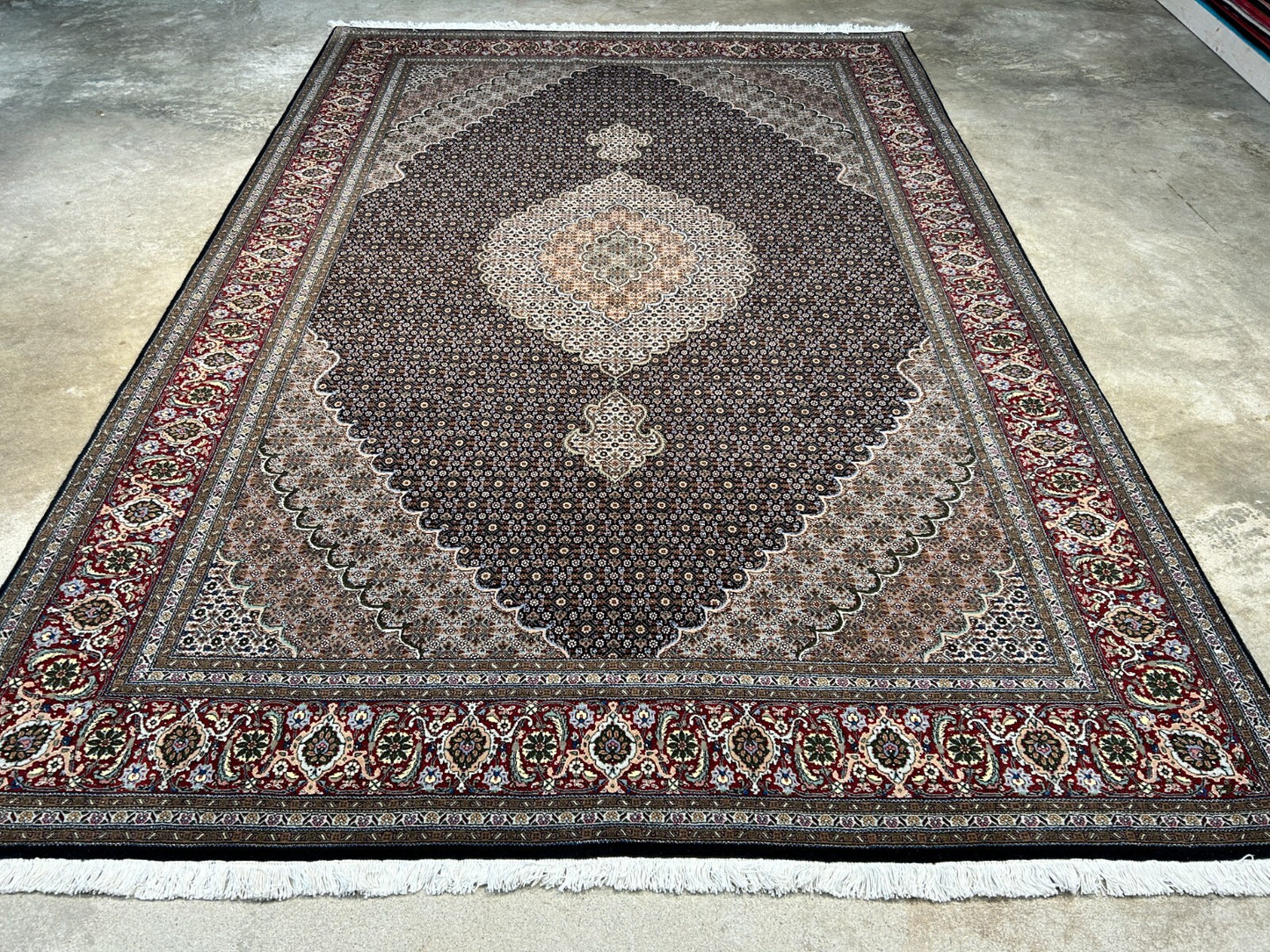 6'7"x9'10" Fine Hand-Knotted Wool & Silk Blend Tabrize Mahi Carpet - Area Rug