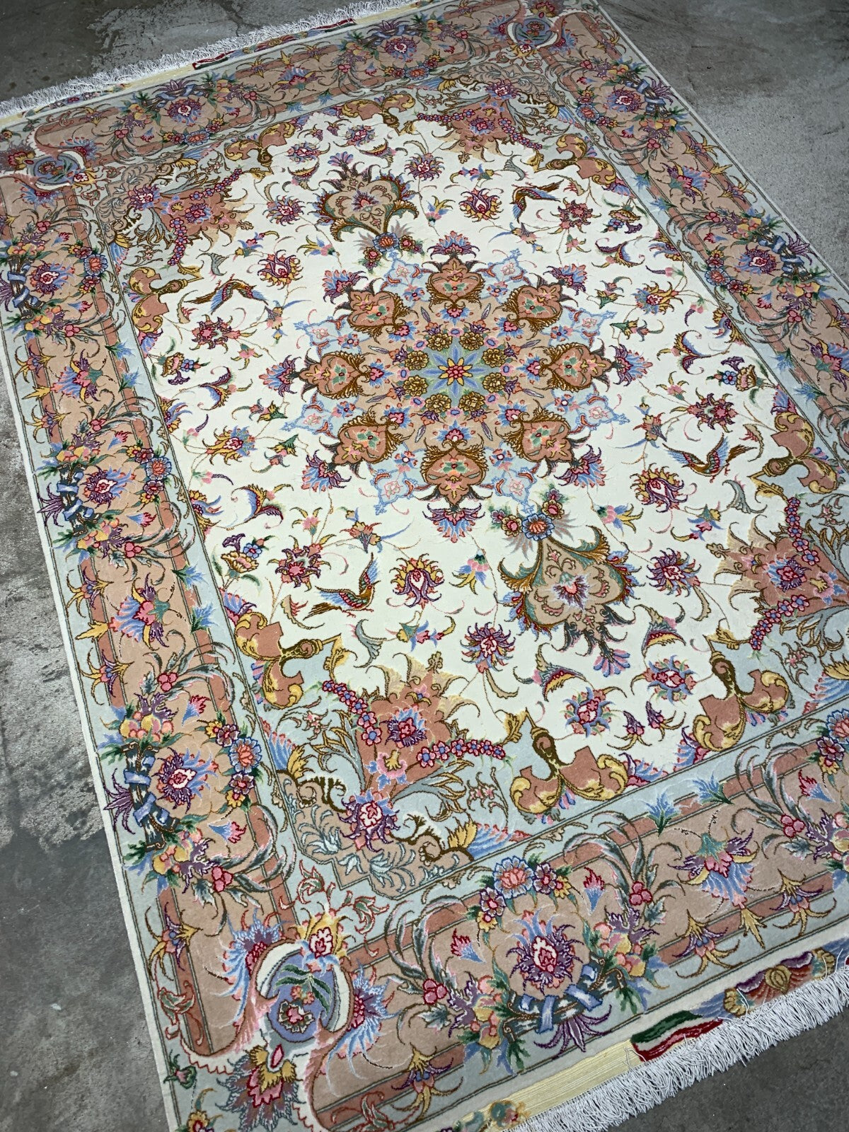 4'10"x6'10" Very Fine Hand-Knotted Wool & Silk Blend Tabrize Carpet - Area Rug