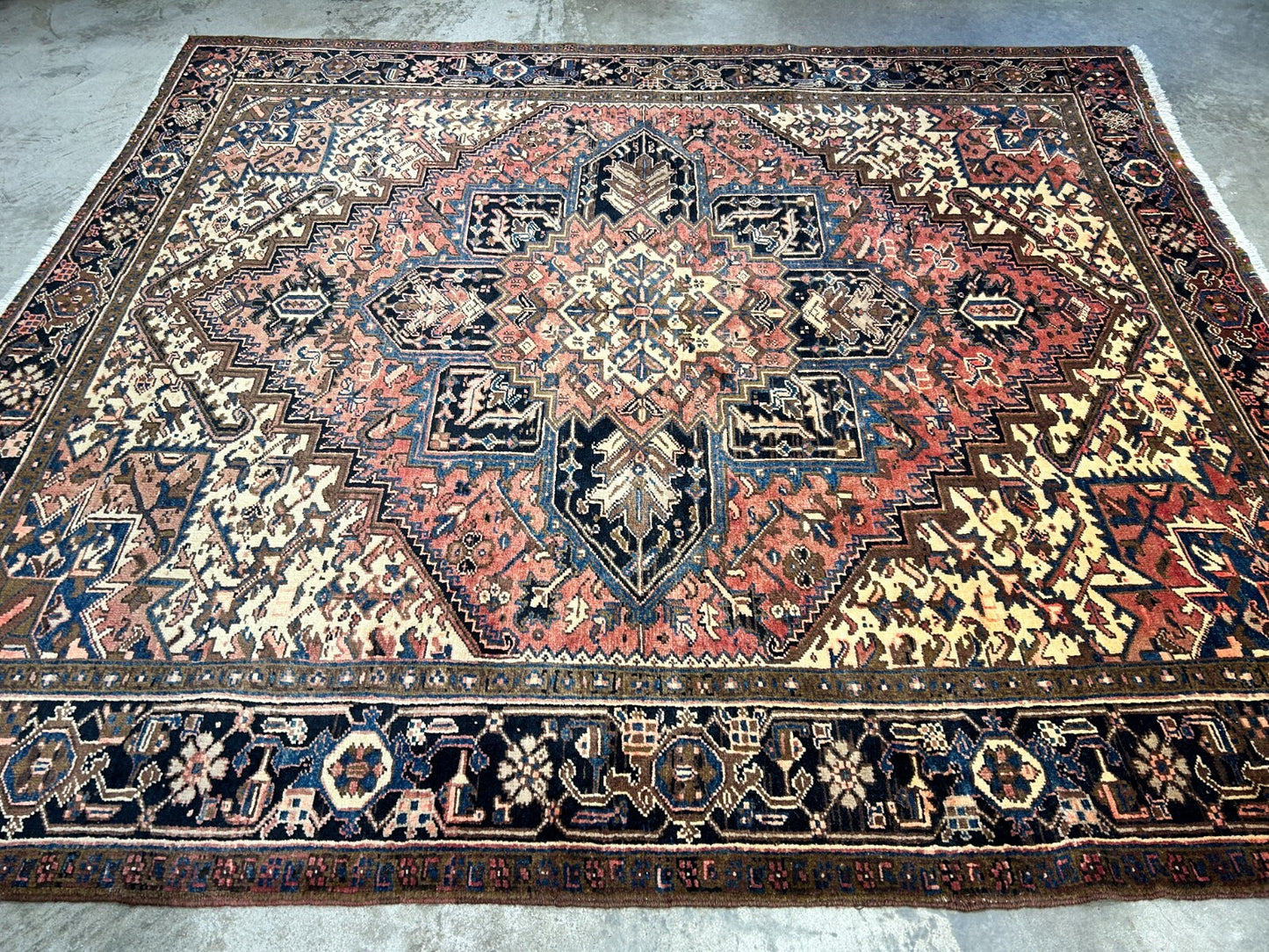 7'8"x8'10" Hand-Knotted 100% Wool Herize Carpet - Area Rug - Square Shaped