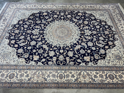 10'4"x14'3" Fine Hand-Knotted Wool & Silk Naine Rug