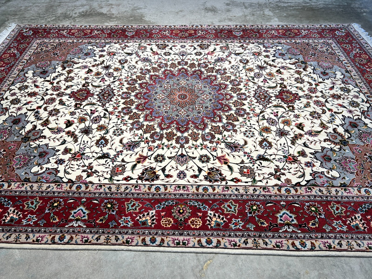6'9"x9'9" Fine Hand-Knotted Wool & Silk Blend Tabrize Carpet - Area Rug