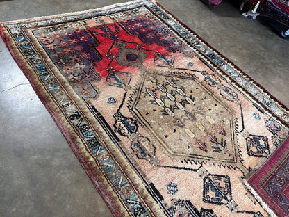 5'1" x 8'10" Hand-Knotted 100% Lamb Wool Carpet - Mousele Area Rug