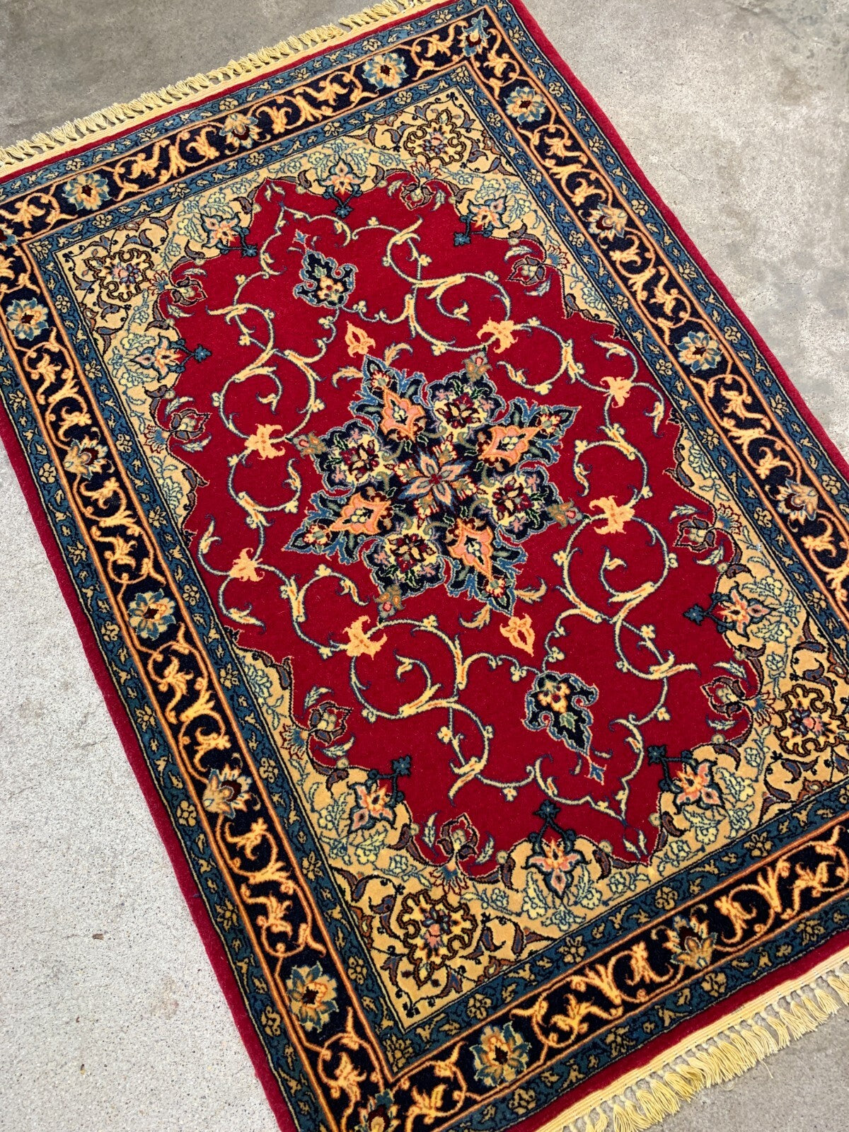 2'4"x3'5" Very Fine Hand-Knotted Wool & Silk Blend Isfahane Carpet - Area Rug