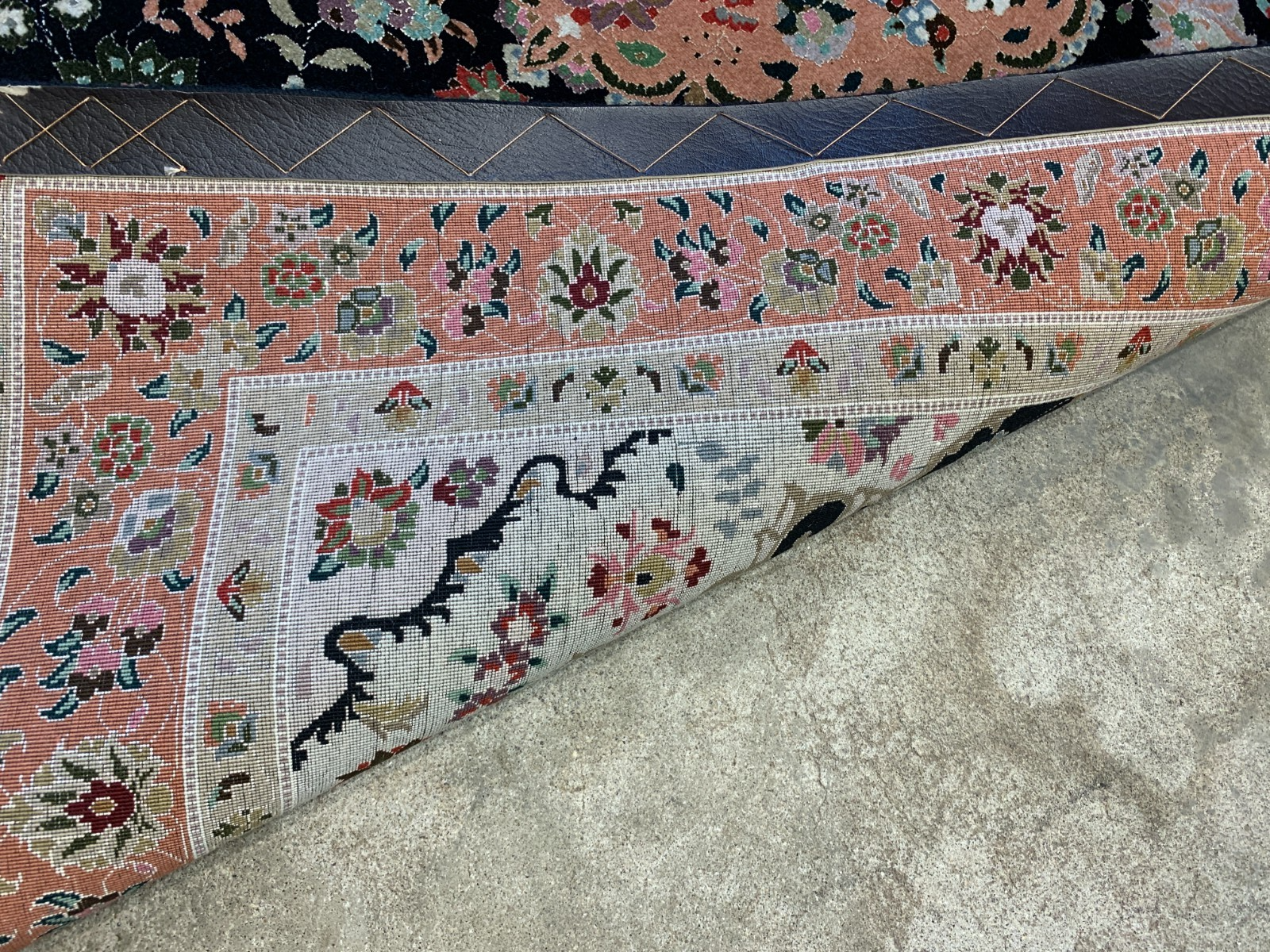 3'6"x4'10'' Fine Hand-Knotted Silk & Wool Tabrize Area Rug - Area Carpet