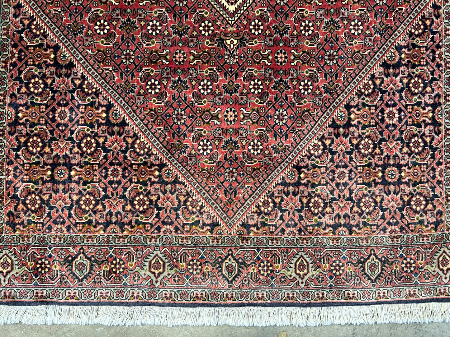 3'8"x5'10" Hand-Knotted 100% Wool Bidjare Carpet - Area Rug