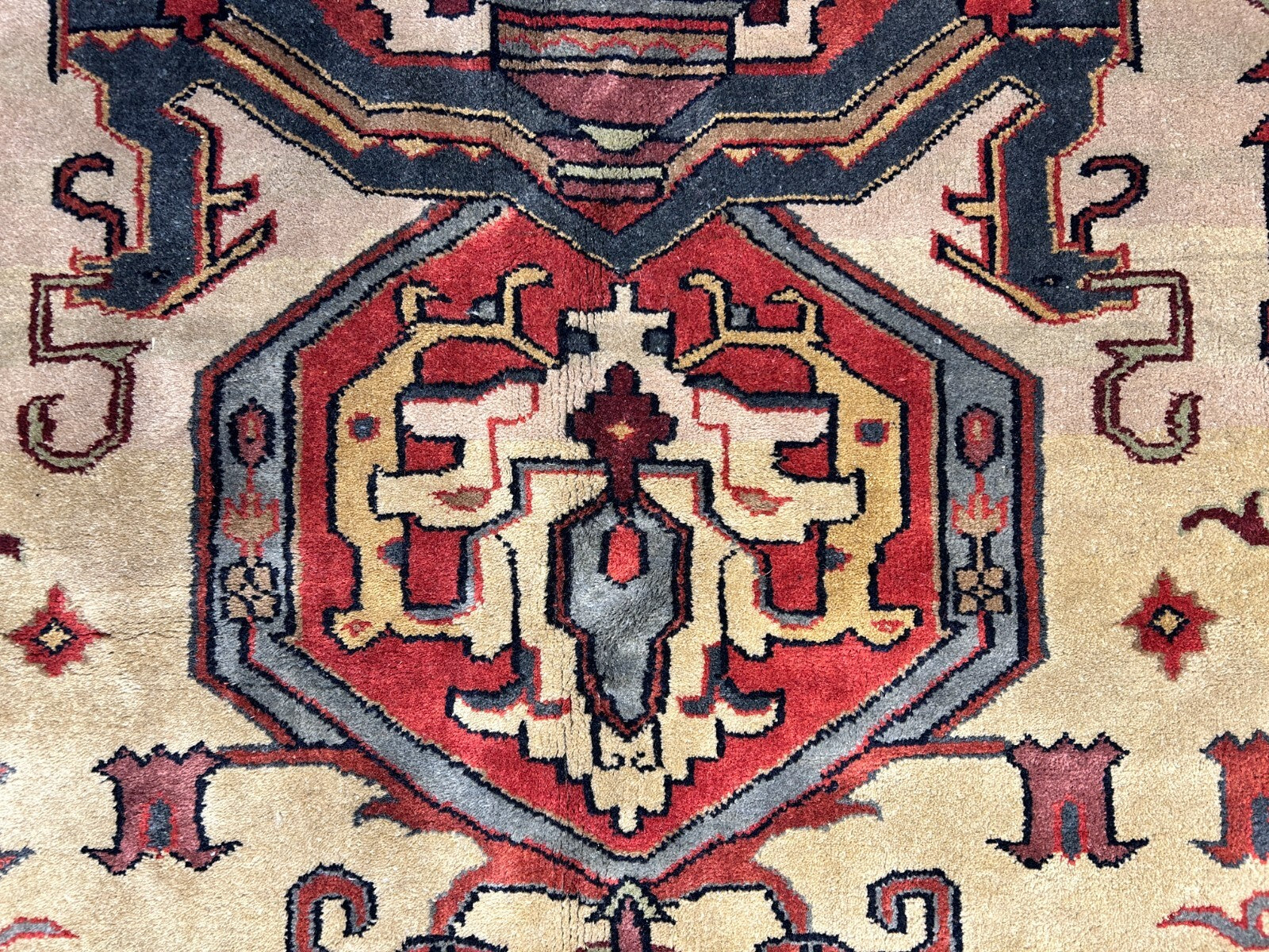 10'2"x13'11" Hand-Knotted 100% Wool Pile IndoHeriz Rug