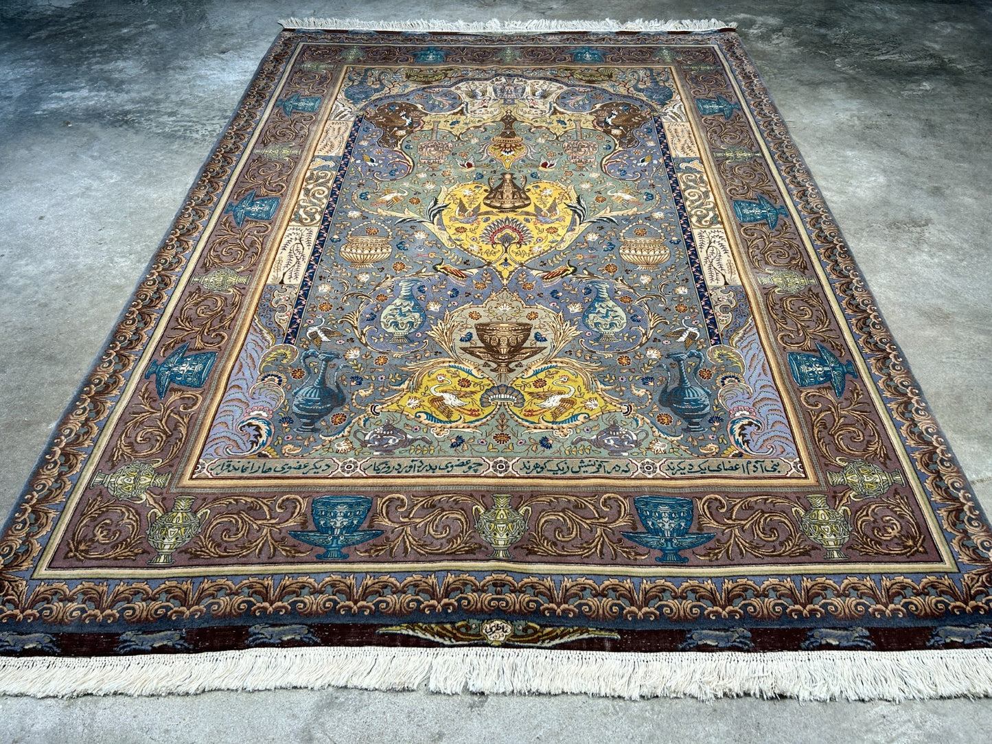 Exquisite 5'10"x8'3" Hand-Knotted Wool & Silk Blend Tabrize Area Rug - Carpet