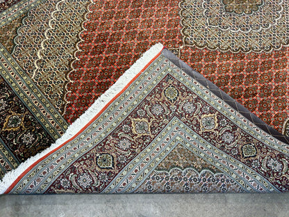 6'6"x9'6" Fine Hand-Knotted Wool & Silk Blend Tabrize Mahi Carpet - Area Rug