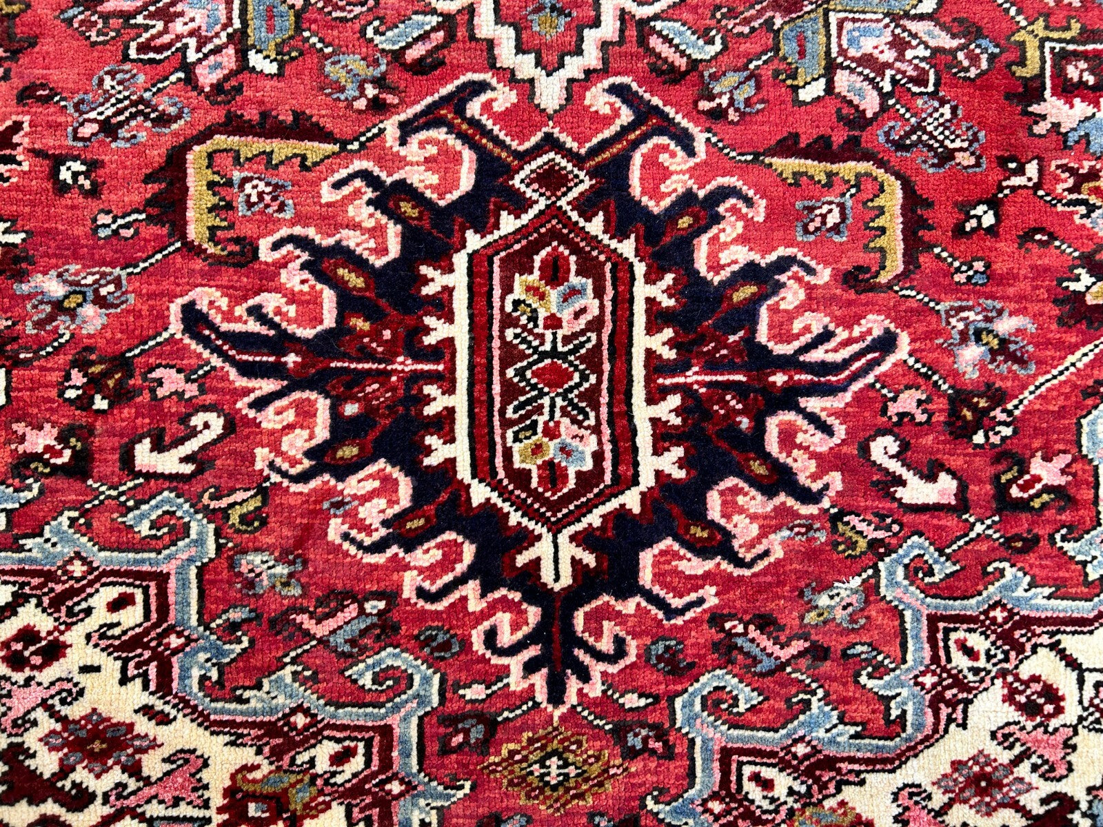 10'x12'4" Hand-Knotted 100% Lamb Wool Herize Carpet - Area Rug