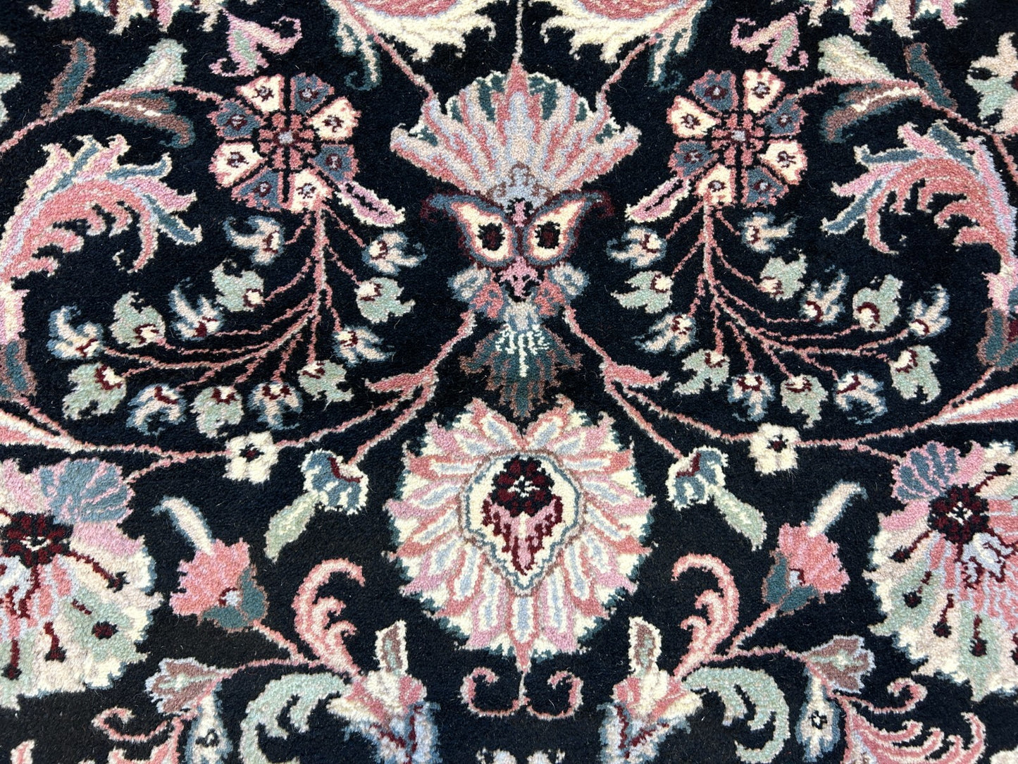 8'10" x 11'10" Hand-Knotted 100% Wool Carpet - Kashane Design Area Rug