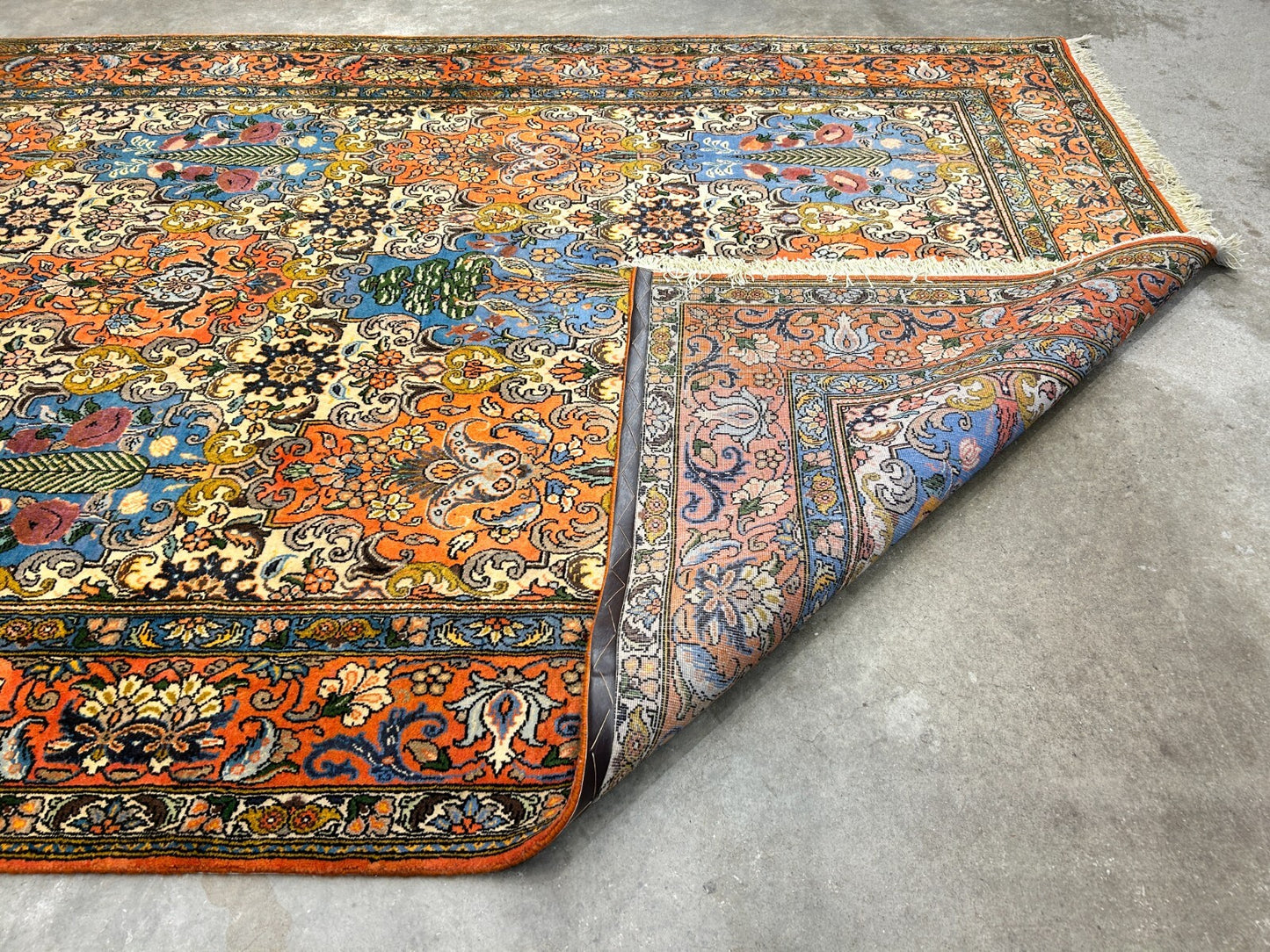6'7"x10'5" Hand-Knotted 100% Lamb Wool Bakhtiarie Carpet - Area Rug