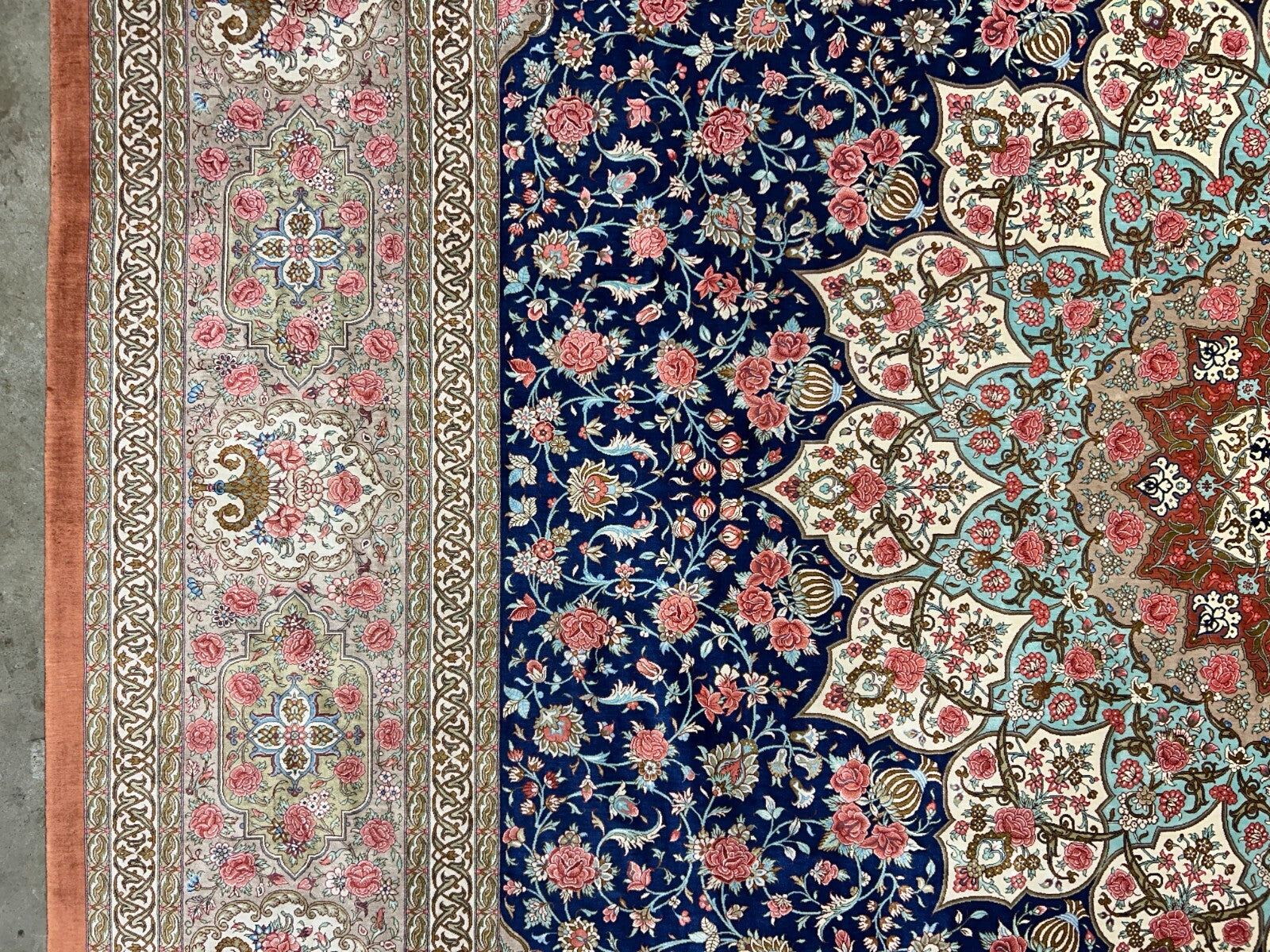 9'11"x13'6" Exquisite Signed Hand-Knotted 100% Silk Qume Rug