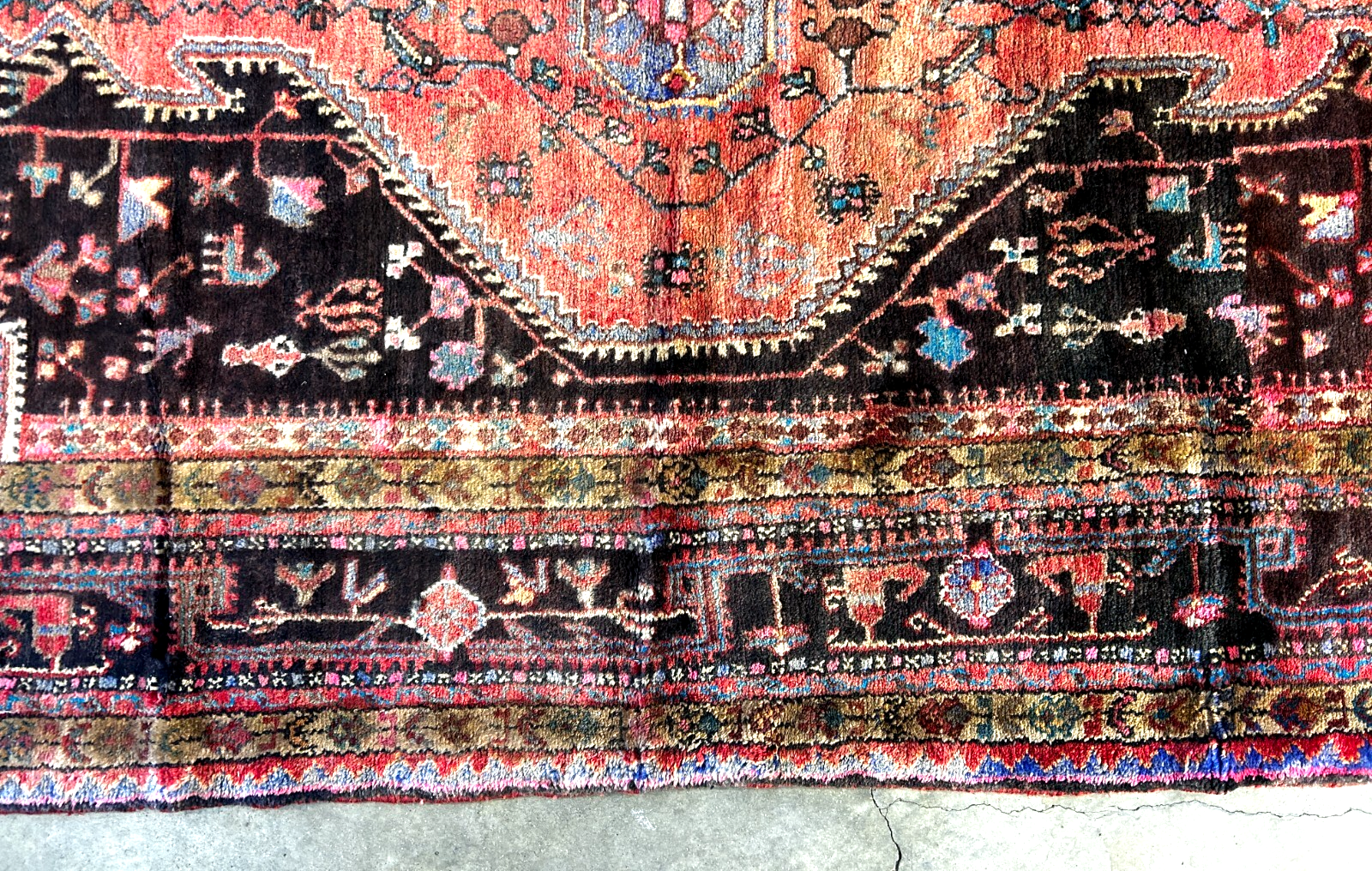 4'10" x 9'7" Hand-Knotted 100% Wool Carpet - Nahavande Area Rug