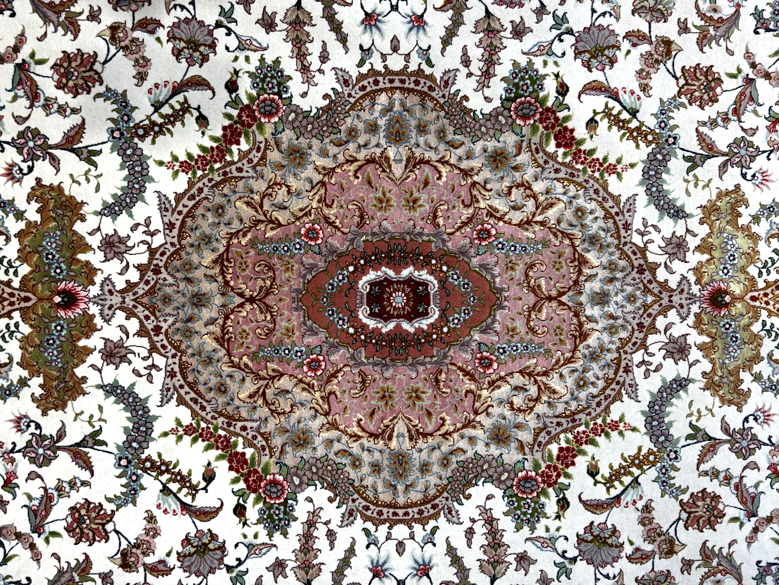 8'3"x11'6" Very Fine Hand-Knotted Wool & Silk Tabrize Area Rug - Signed