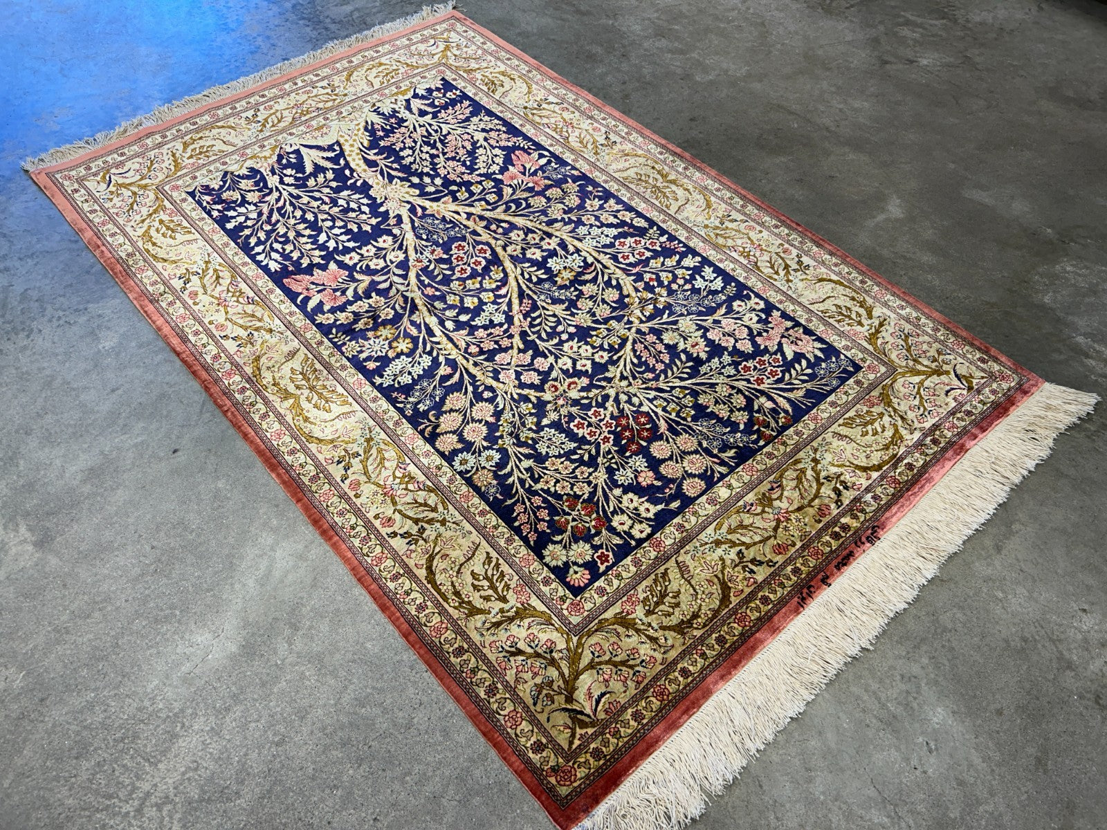 3'3"x4'11" Exquisite Extra-Fine Hand-Knotted 100% Silk Tree of Life Area Rug