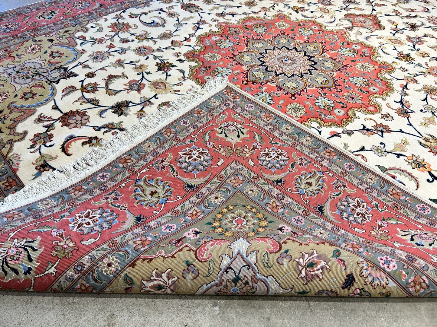 6'9"x8'1" Fine Hand-Knotted Wool & Silk Blend Tabrize Carpet - Area Rug