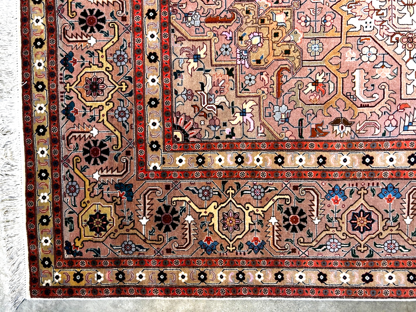 8'1"x11'10'' Fine Hand-Knotted Very Fine Wool Pile Tabrize Herize Area Rug