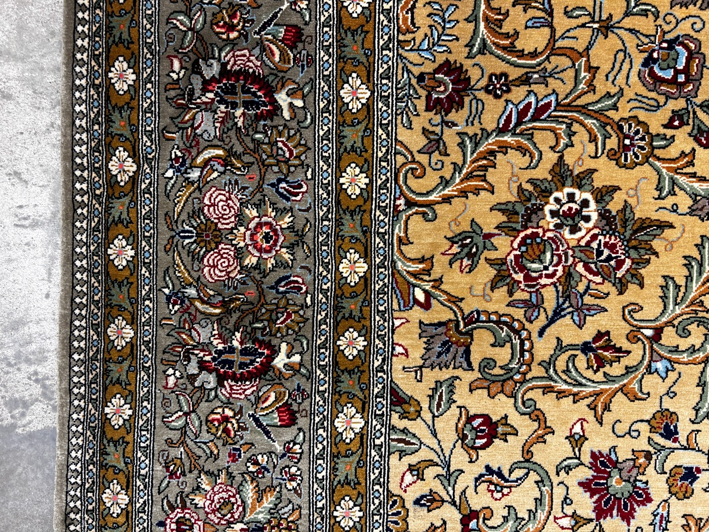 7'x11'6" Very Fine Hand-Knotted Wool & Silk Qume Rug