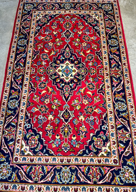 3'3"x5'6'' Hand-Knotted 100% Wool Persiane Kashane Area Rug
