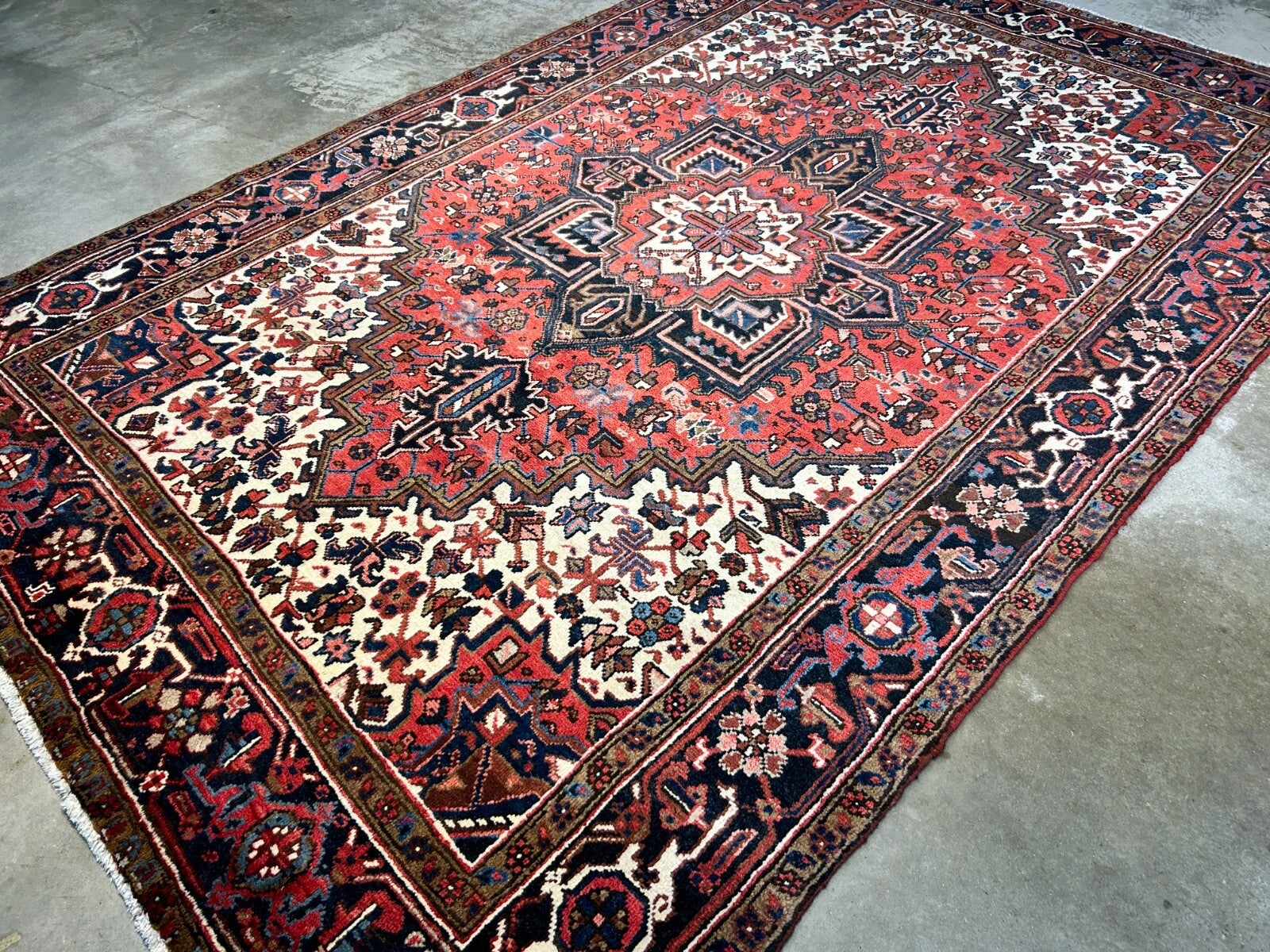 6'10"x10'3" Hand-Knotted 100% Wool Herize Carpet - Area Rug