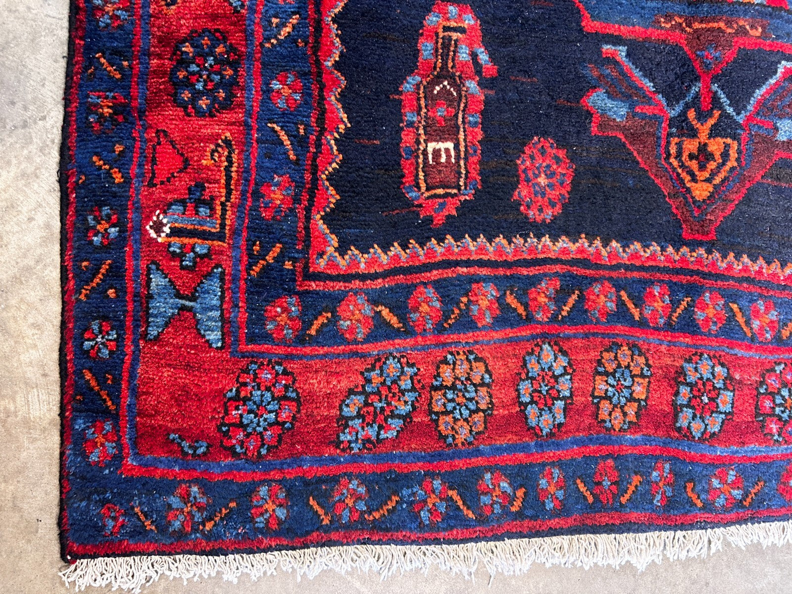 4'7" x 9'9'' Hand-Knotted 100% Lamb Wool Bidjare Area Rug