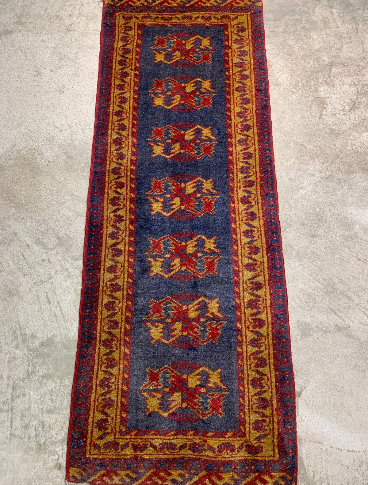 1'6"x4'0" Hand-Knotted 100% Wool Pile Oriental Runner Rug