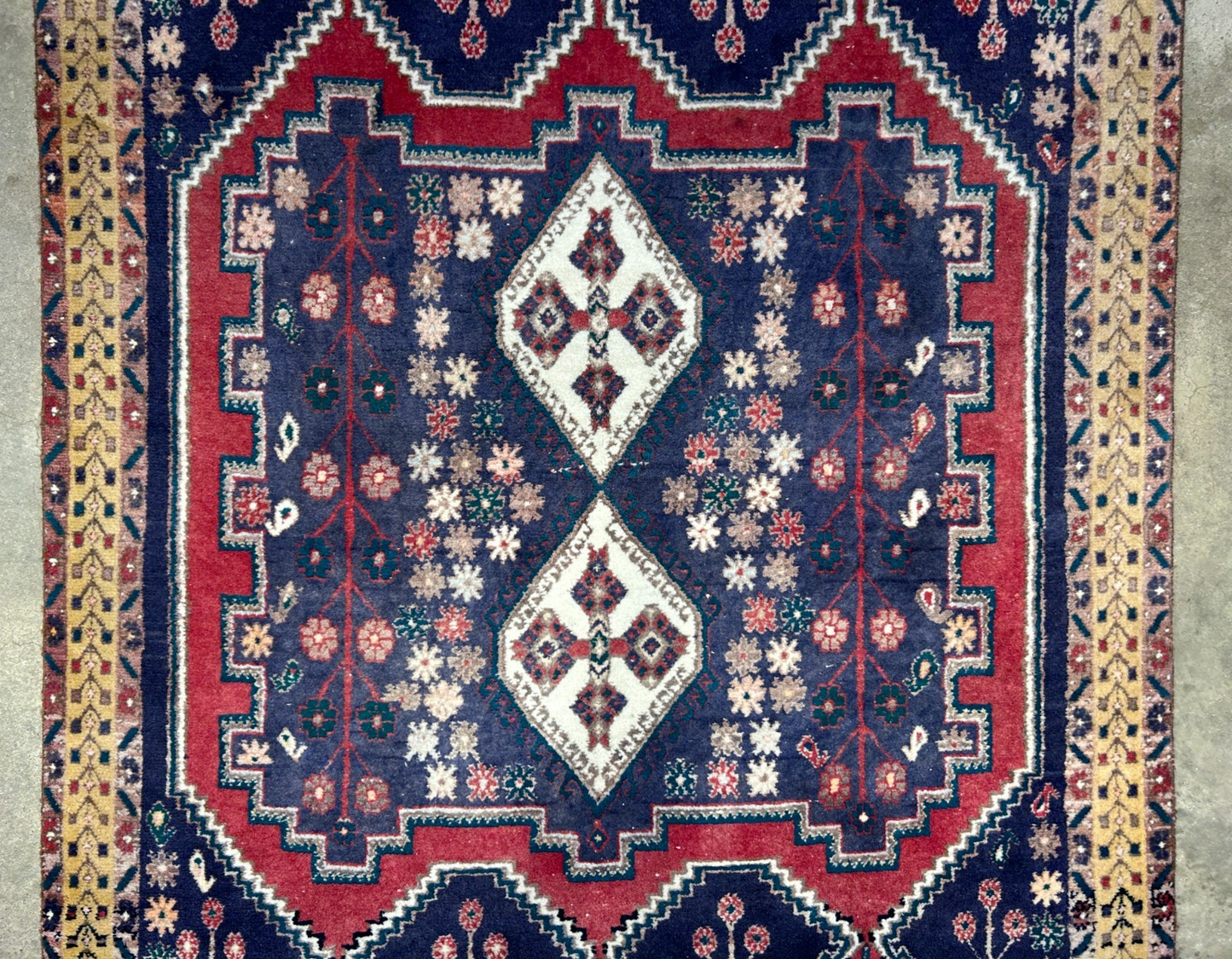 4'3"x5'6" Antique Hand-Knotted 100% Wool Pile Hamadane Rug