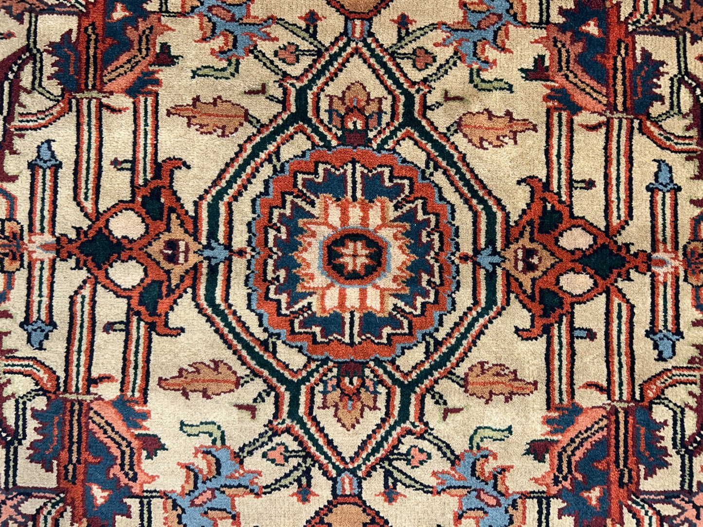 4'x6' Fine Hand-Knotted 100% Wool PileMahal Design Area Rug - Carpet