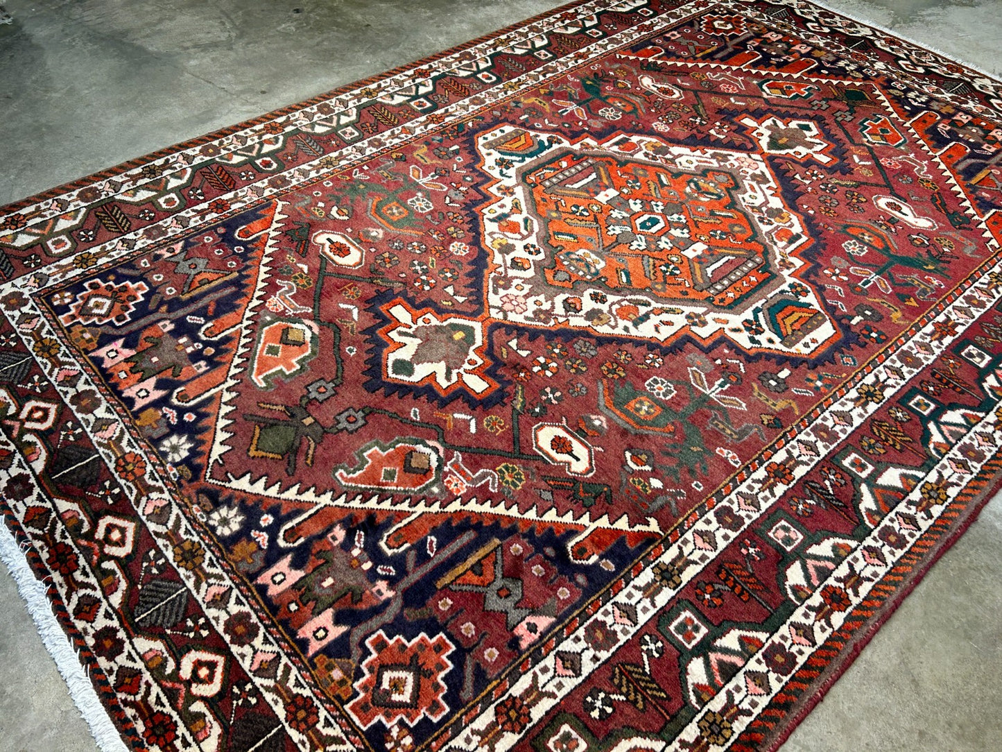 6'5"x9'9" Hand-Knotted 100% Wool Pile Bakhtiarie Carpet - Area Rug