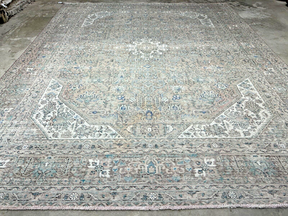 9'8"x12'5" Hand-Knotted 100% Wool Pile Herize Rug