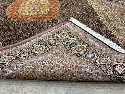 6'8"x10'2" Fine Hand-Knotted Wool & Silk Oriental Tabrize Rug - Area Carpet